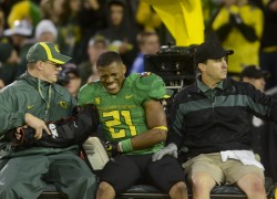 Injury to LaMichael James casts shadow over Oregon win