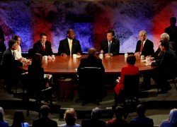 Candidates discuss economy-related topics in civil manner