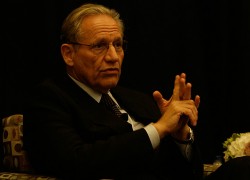 Woodward urges government transparency