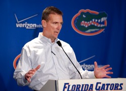 Urban Meyer steps down as Florida football coach