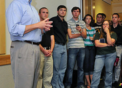 Rick Santorum speaks to students at Penn State